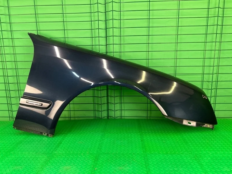 Крыло Mercedes-Benz CLK 10/11/1999 W208