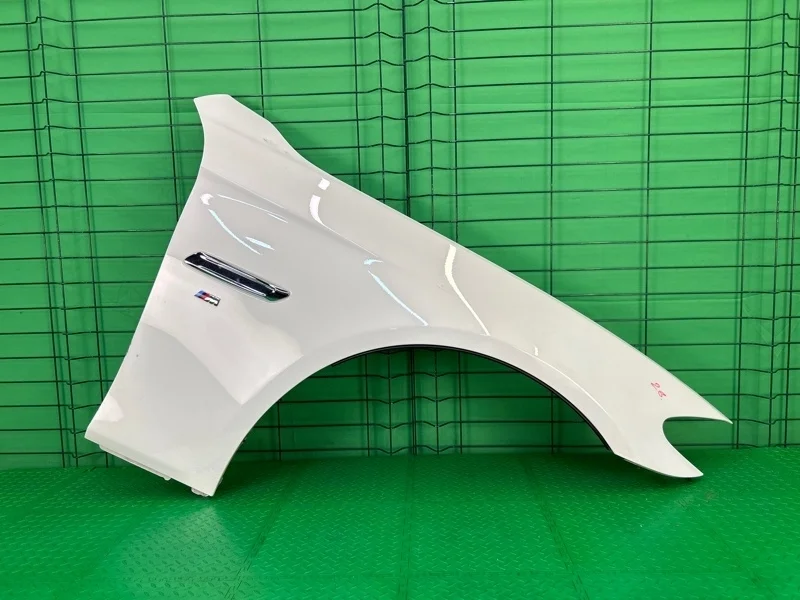 Крыло BMW 5 2013 F10