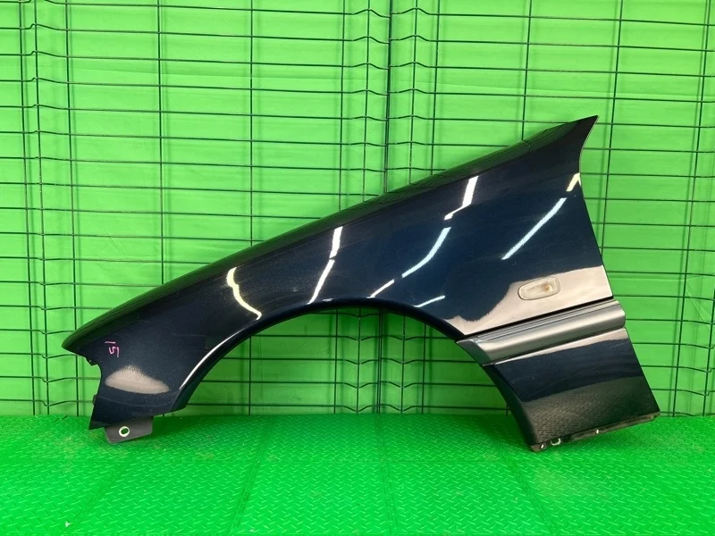 Крыло Mercedes-Benz 27/04/1999 W202