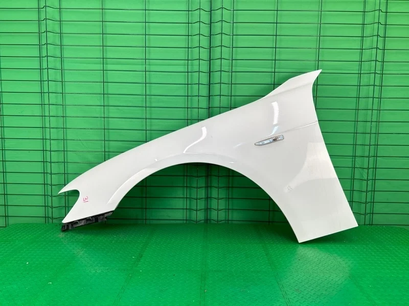 Крыло BMW 7 2005 E65