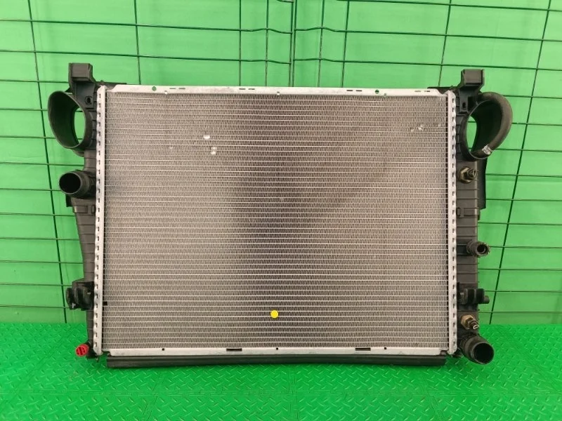 Радиатор охлаждения Mercedes-Benz 12/03/2001 W220