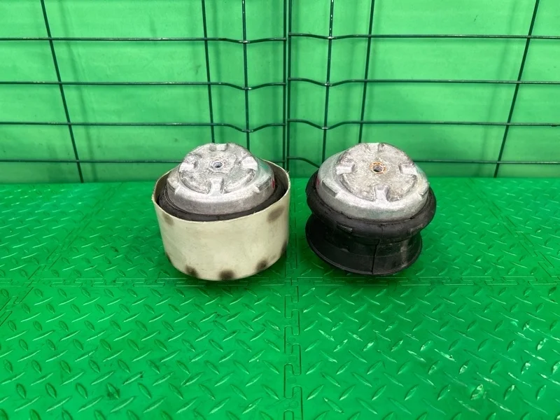 Опора двигателя Mercedes-Benz CLK 10/07/2006 W209