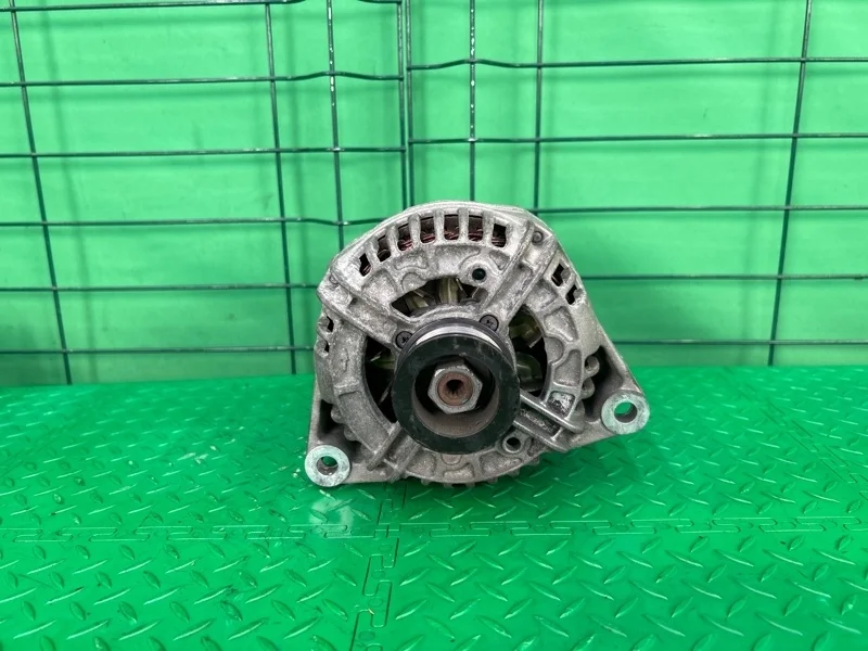 Генератор Mercedes-Benz 26/09/2001 W210