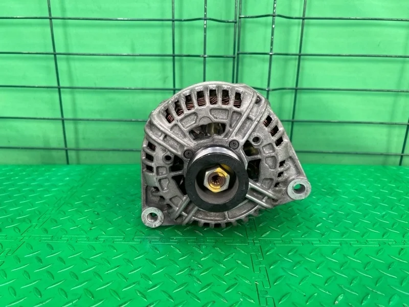 Генератор Mercedes-Benz 25/10/2002 W211