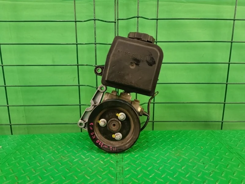 Насос гидроусилителя руля Mercedes-Benz 05/08/2003 W220