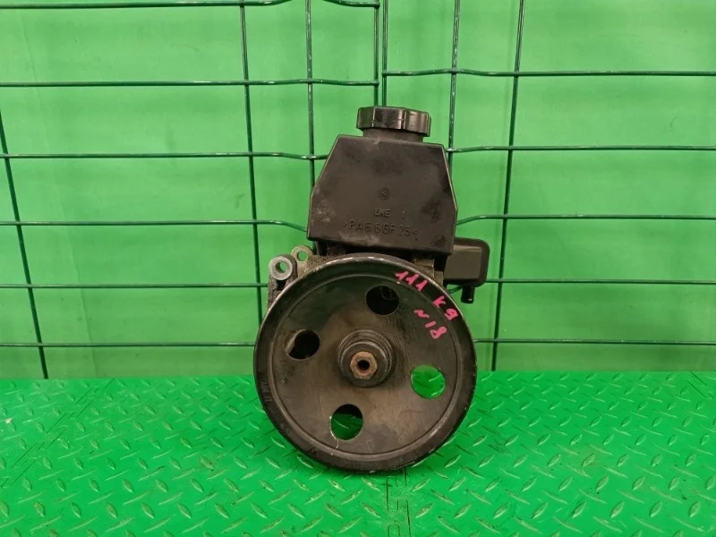 Насос гидроусилителя руля Mercedes-Benz 02/05/1996 W210