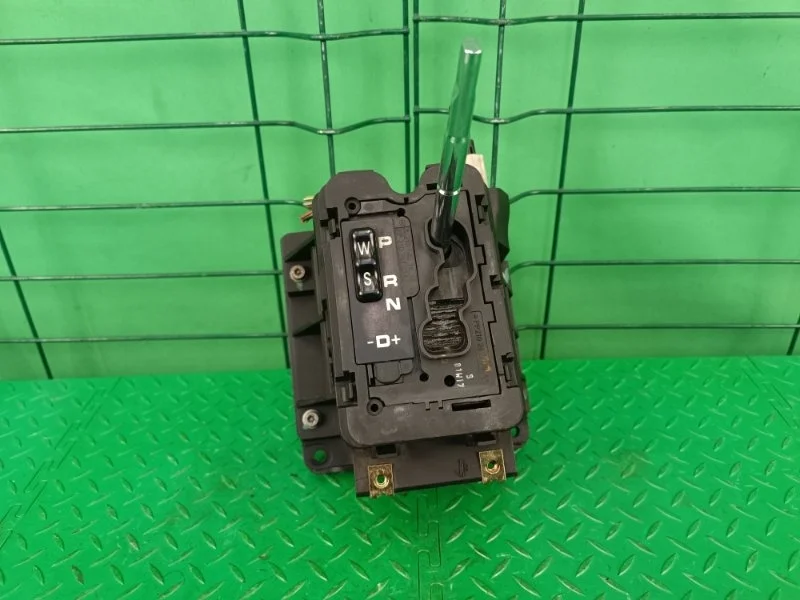 Кулиса кпп (селектор) Mercedes-Benz 2000 W210