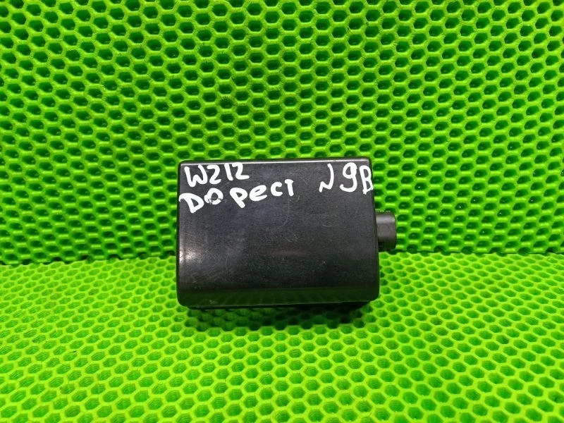 Датчик Mercedes-Benz 20/12/2011 W212