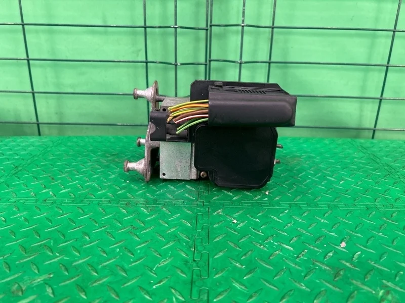 Блок abs Mercedes-Benz 16/11/2001 W210