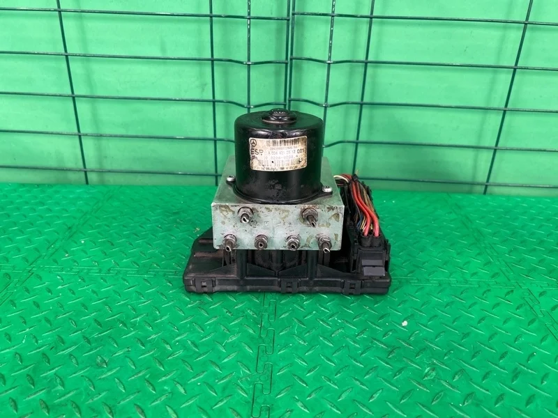 Блок abs Mercedes-Benz W203