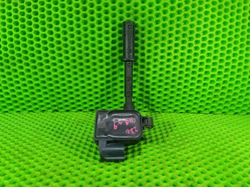 Катушка зажигания Mercedes-Benz 20/12/2011 W212