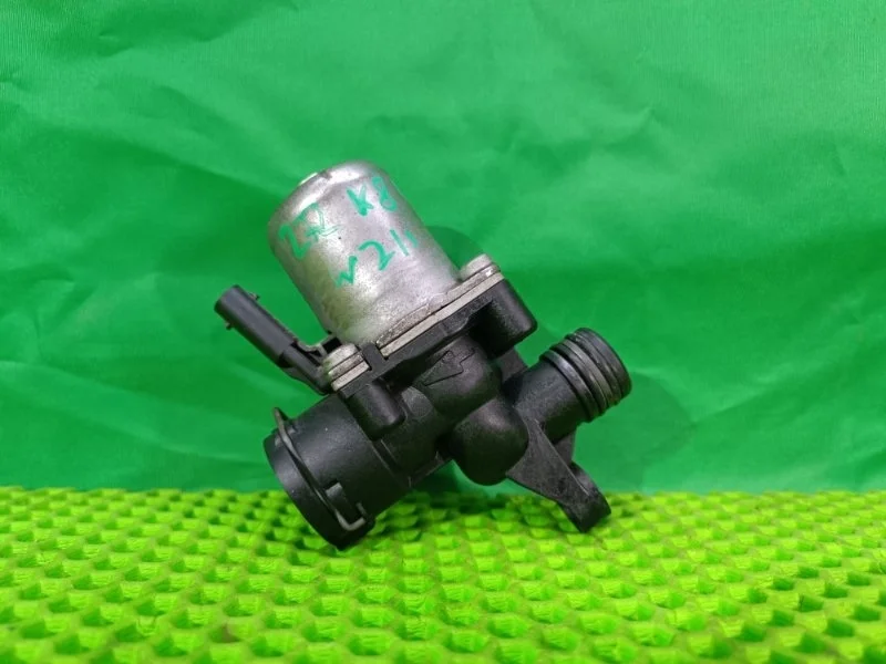 Кран отопителя Mercedes-Benz W211