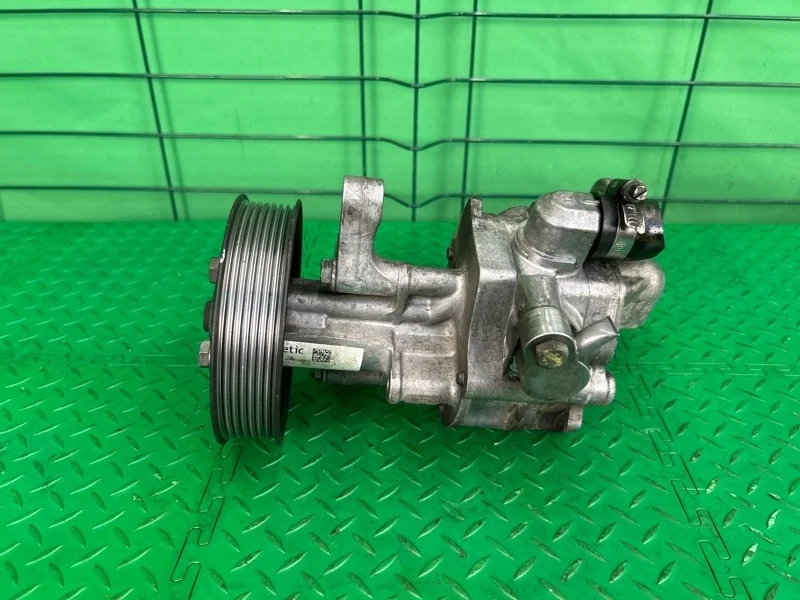 Насос гидроусилителя руля BMW X5 E70