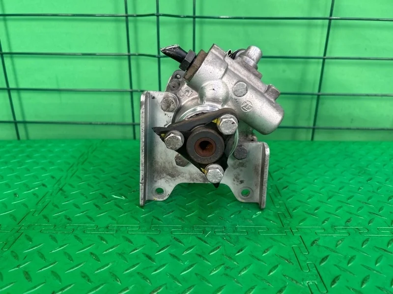 Насос гидроусилителя руля BMW X5 E53