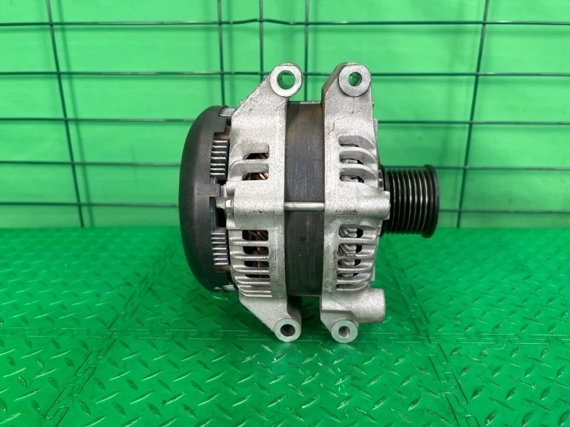 Генератор BMW 5 F10