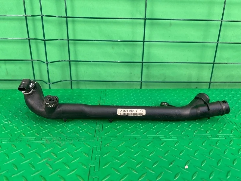 Патрубок системы охлаждения Mercedes-Benz CLK 26/07/2007 W209