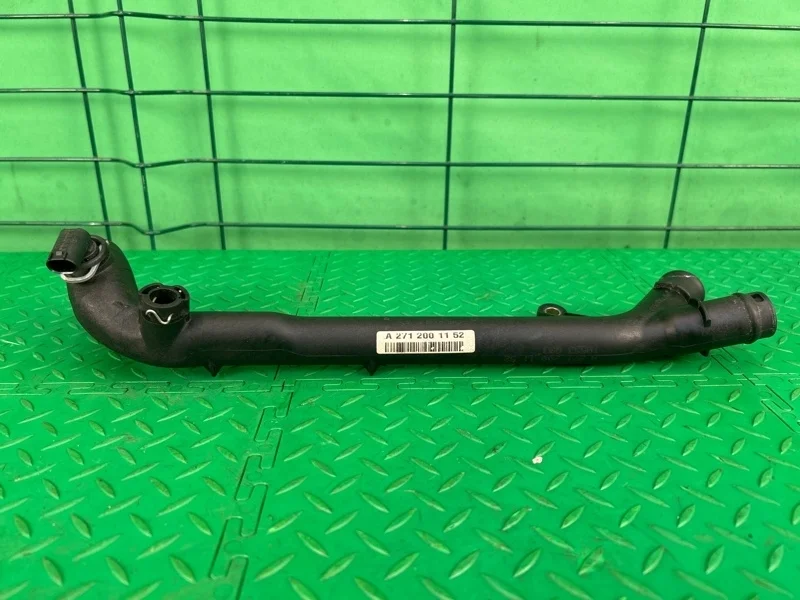 Патрубок системы охлаждения Mercedes-Benz 17/05/2005 W203