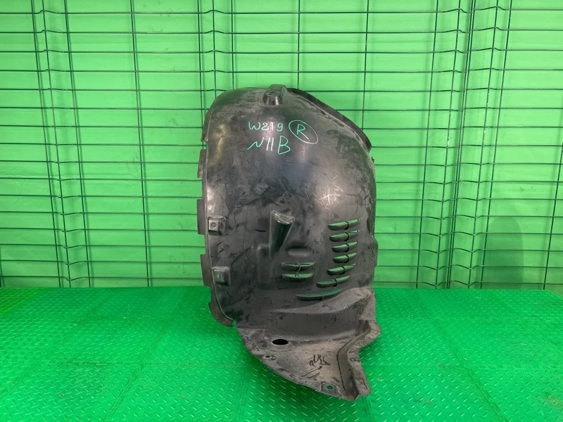 Подкрылок Mercedes-Benz CLS 30/09/2008 W219