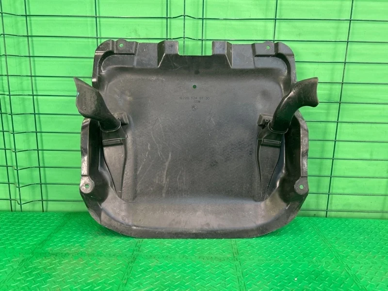 Защита двс кпп Mercedes-Benz 05/08/2003 W220