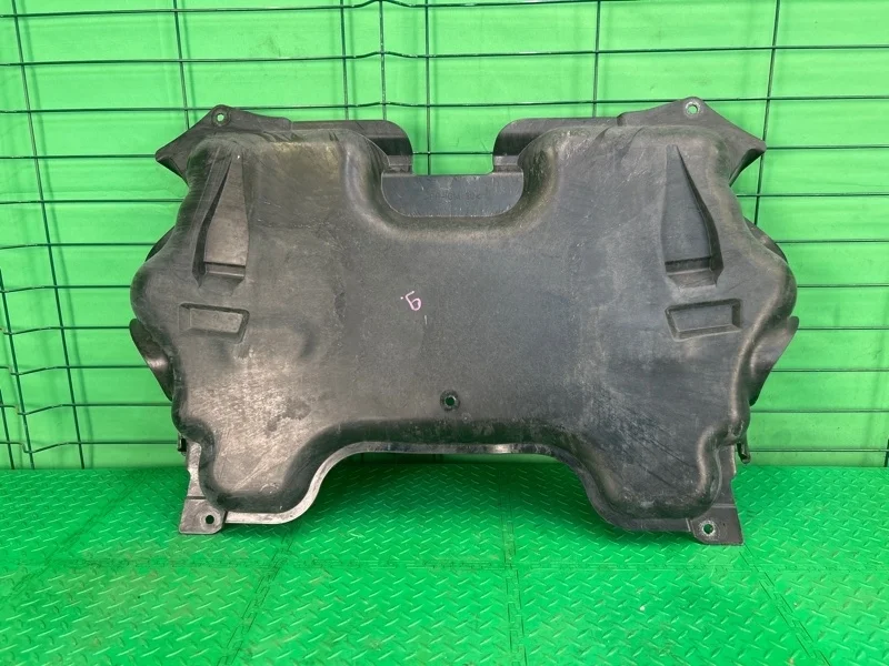 Защита двигателя Mercedes-Benz 02/07/2004 W211