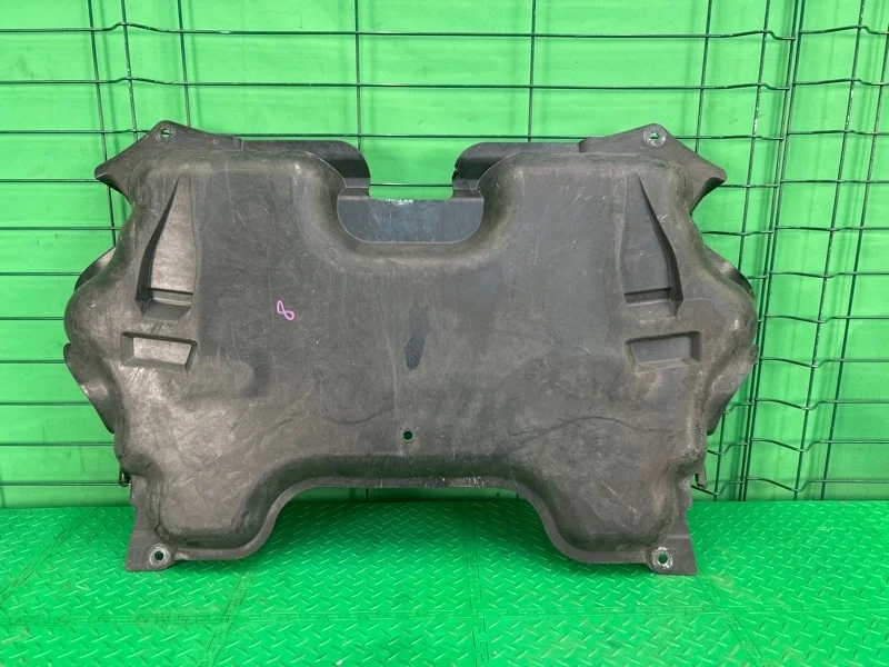 Защита двигателя Mercedes-Benz 20/08/2004 W211