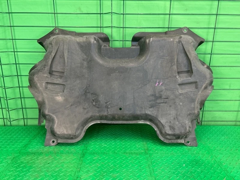 Защита двигателя Mercedes-Benz 25/06/2004 W211