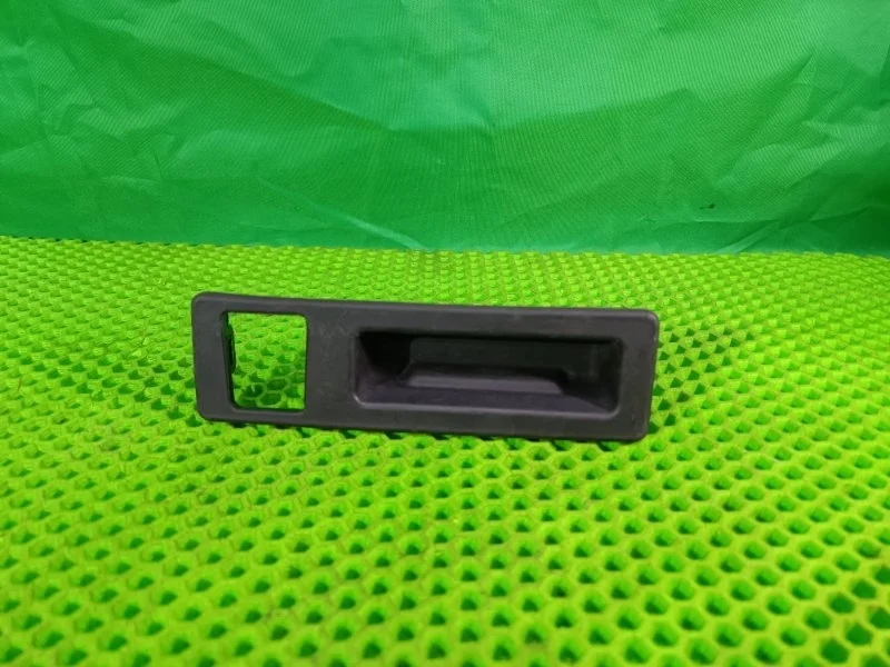 Кнопка открывания багажника BMW 3 2013 F31