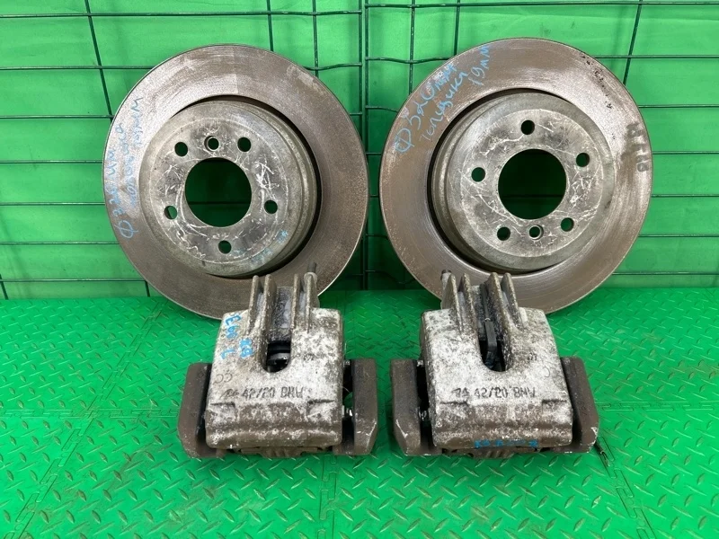 Комплект тормозов BMW 5 2007 E60