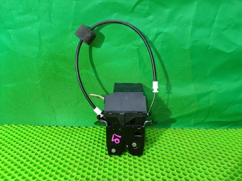 Замок багажника Mercedes-Benz CLK 26/07/2007 W209