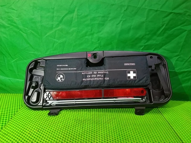 Набор инструмента BMW 5 2006 E60