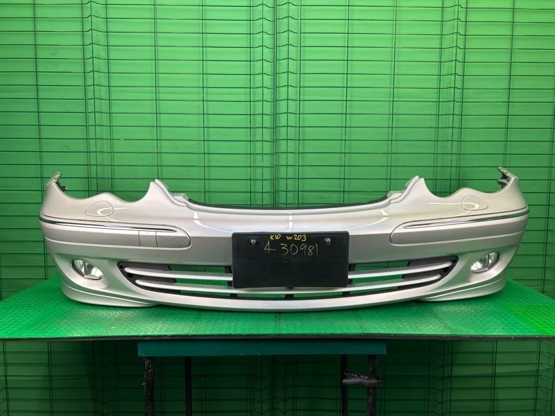 Бампер Mercedes-Benz 31.01.2005 W203