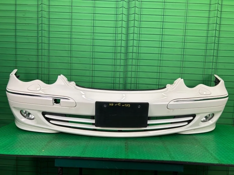 Бампер Mercedes-Benz 25.11.2004 W203