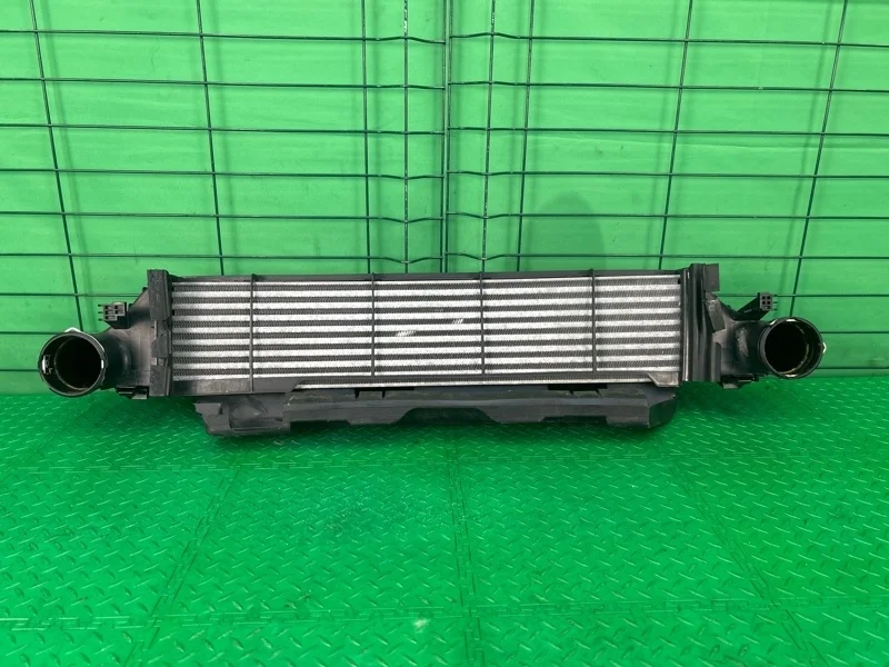 Интеркулер Mercedes-Benz CLK 28.08.2006 W209