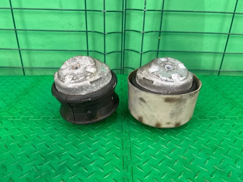 Опора двигателя Mercedes-Benz 08.04.2005 W203