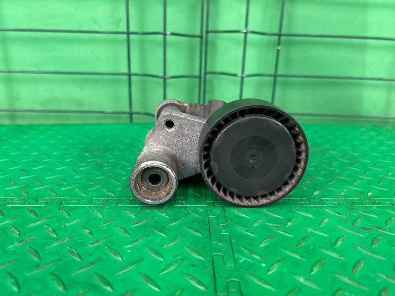 Натяжитель приводного ремня BMW X3 E83