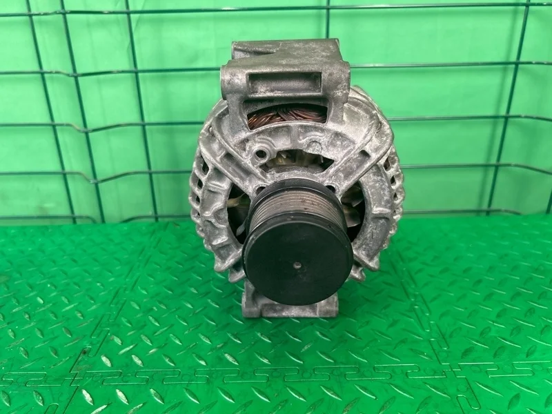 Генератор Mercedes-Benz 10.01.2005 W203