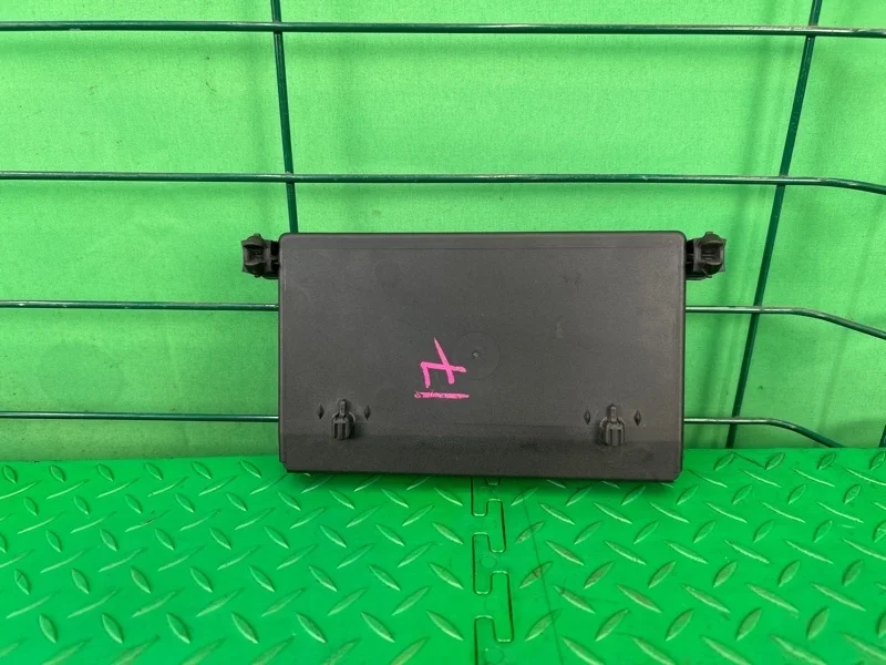 Блок управления двери Mercedes-Benz 04.05.2004 W203