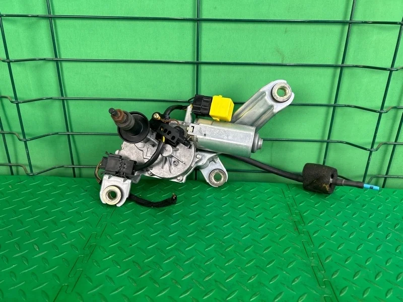 Моторчик стеклоочистителя Mercedes-Benz 10..2002 W210