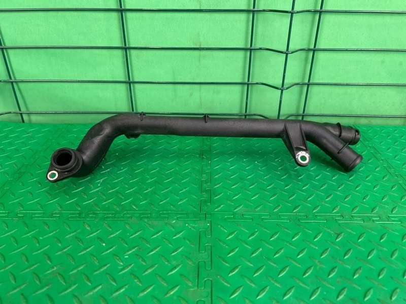 Патрубок системы охлаждения Mercedes-Benz CLK 28.08.2006 W209