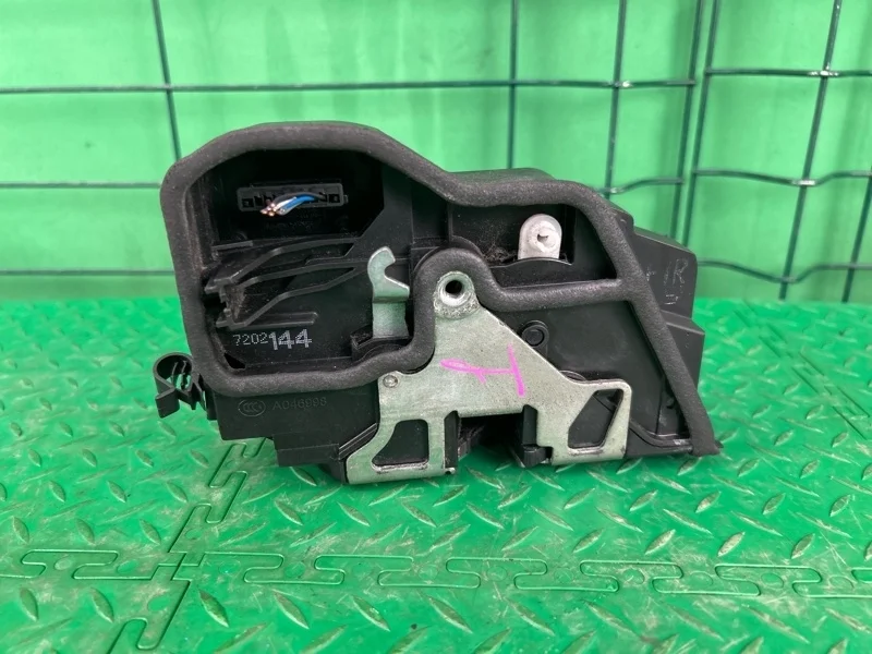 Замок двери BMW X5 2008 E70