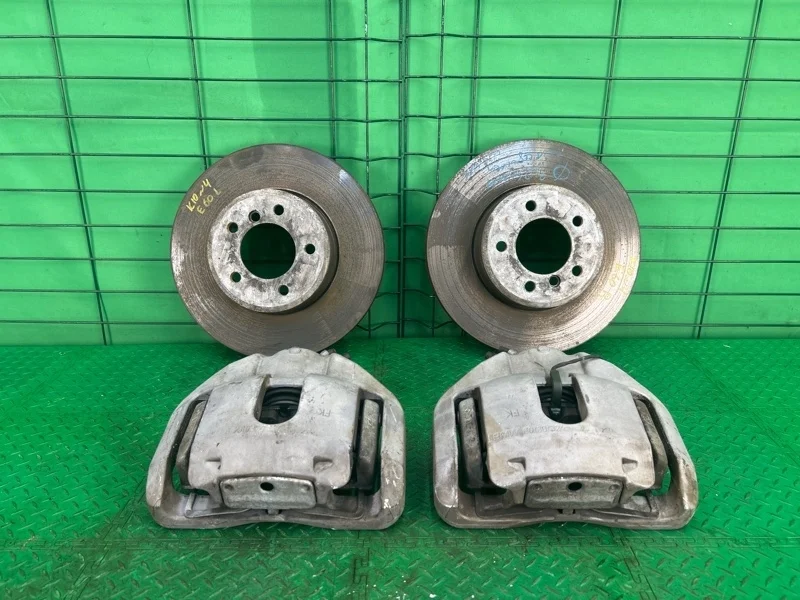 Комплект тормозов BMW 5 2007 E60