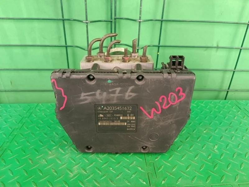Блок abs Mercedes-Benz 2002 W203