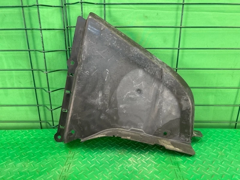 Подкрылок передняя часть BMW 5 2003 E60