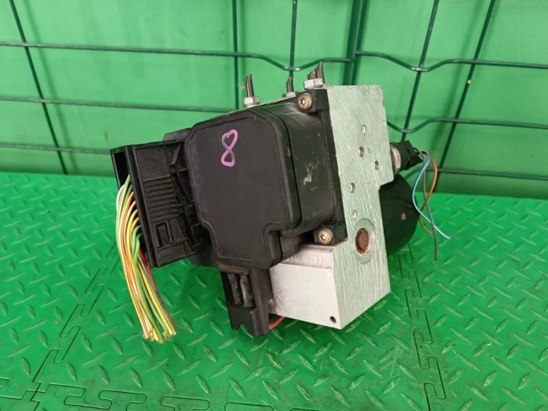 Блок abs Mercedes-Benz 18.09.2001 W210