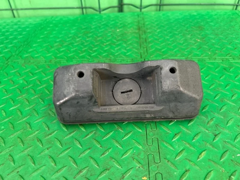 Упор домкрата Mercedes-Benz 20/12/2011 W212