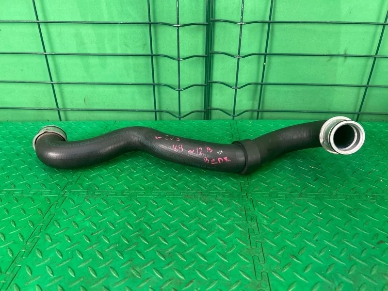 Патрубок радиатора Mercedes-Benz 17/05/2005 W203