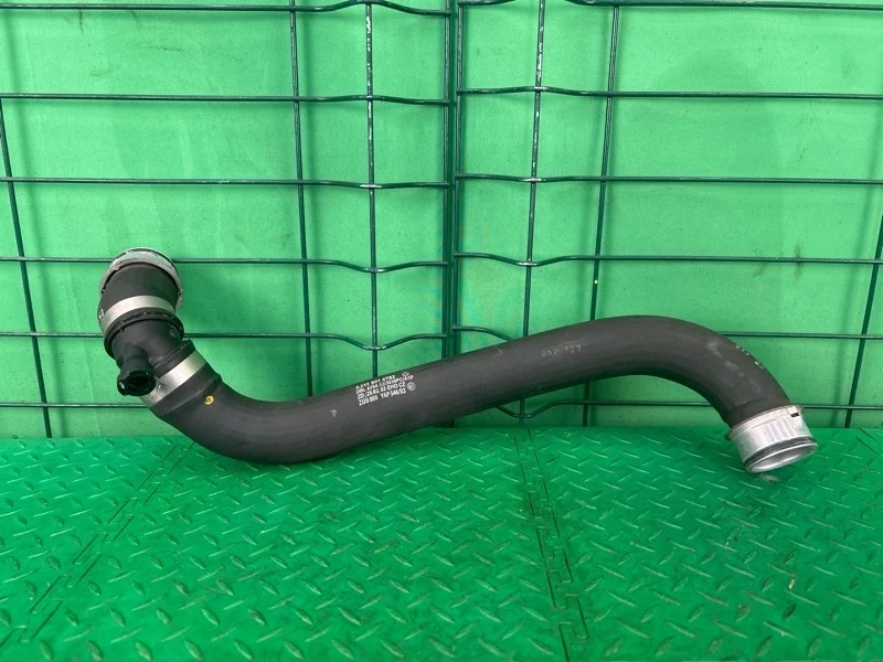 Патрубок радиатора Mercedes-Benz 21.06.2007 W211