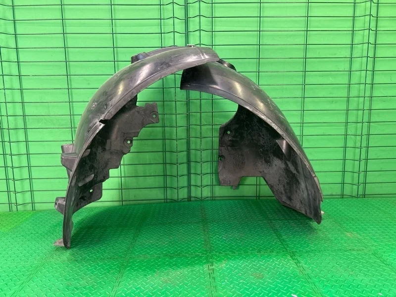 Подкрылок Mercedes-Benz 21.06.2007 W211