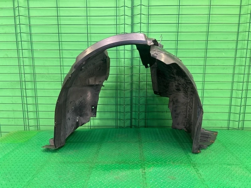 Подкрылок BMW 3 2011 E90