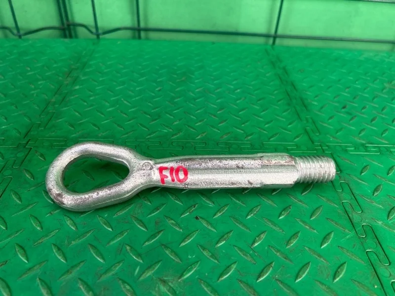 Петля буксировочная BMW 5 F10